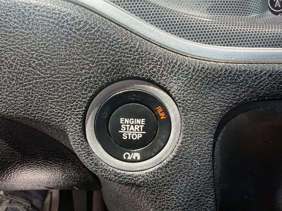 2017 Dodge Charger 7th Gen - Image 11 of 14