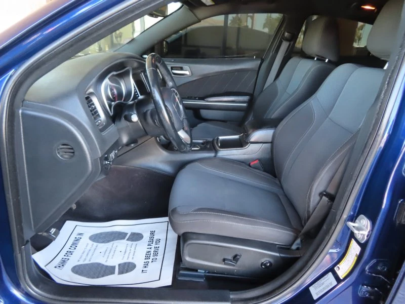 2017 Dodge Charger 7th Gen - Image 16 of 19