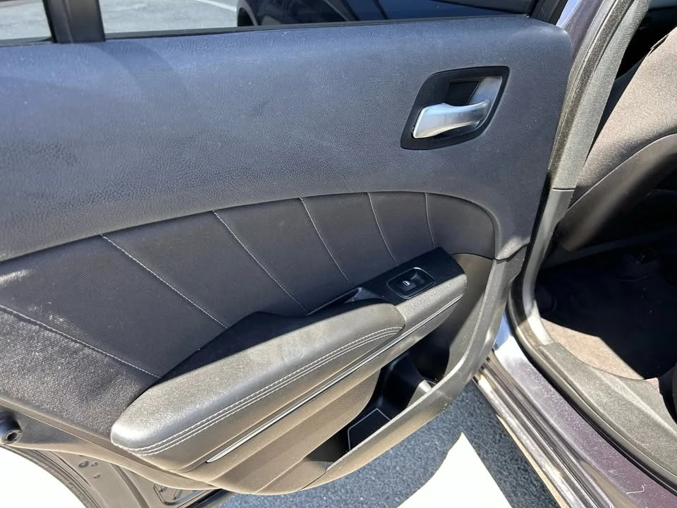 2017 Dodge Charger 7th Gen - Image 14 of 20