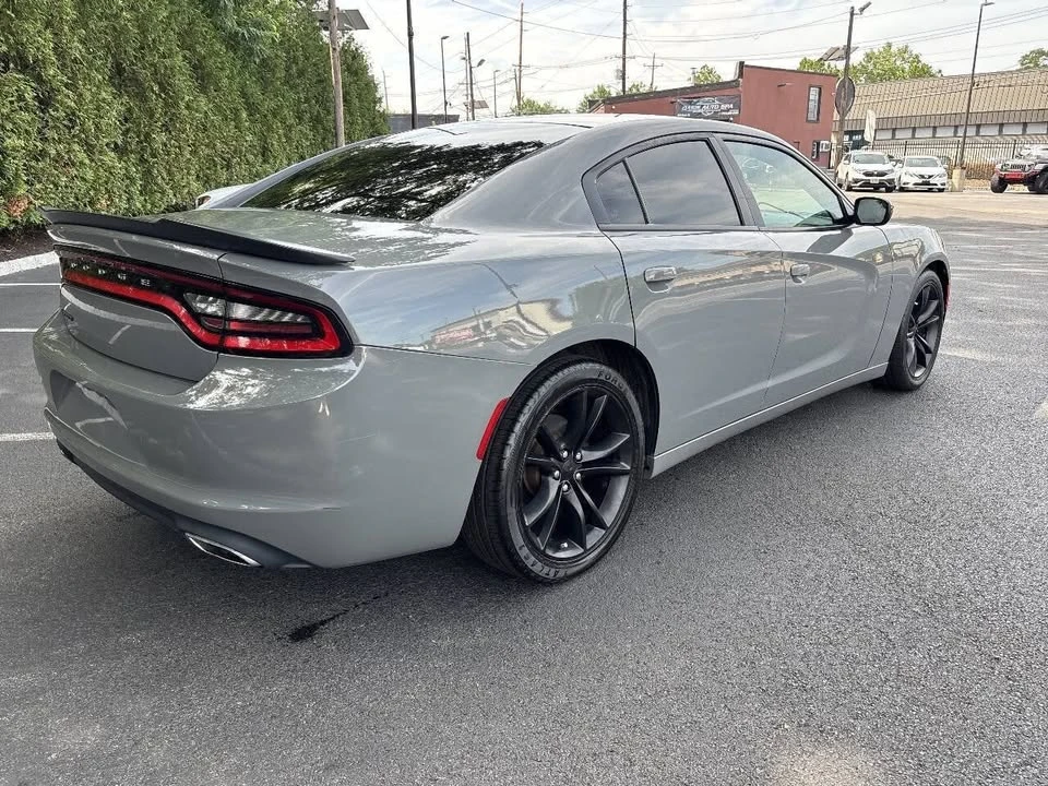2017 Dodge Charger 7th Gen - Image 4 of 15