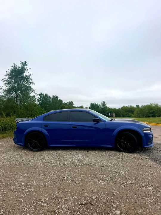 2017 Dodge Charger 7th Gen - Image 3 of 18