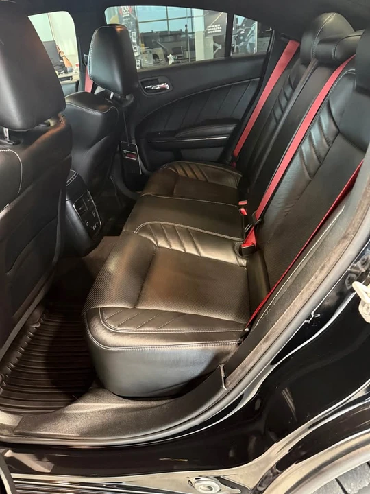 2017 Dodge Charger 7th Gen - Image 13 of 15