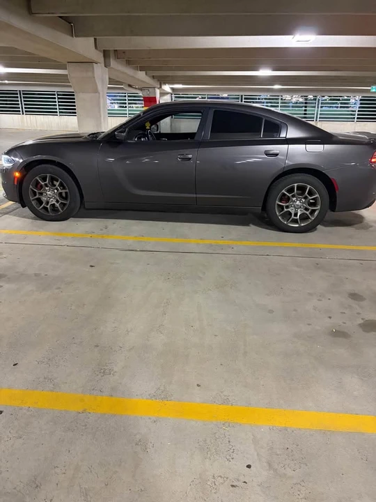 2017 Dodge Charger 7th Gen - Image 2 of 15