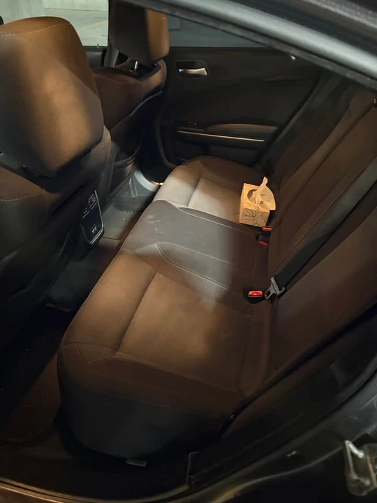 2017 Dodge Charger 7th Gen - Image 12 of 15