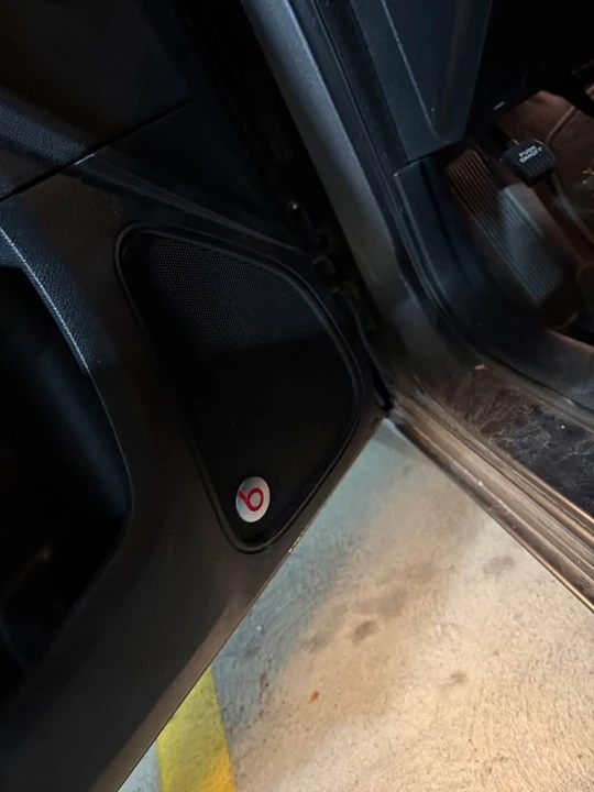 2017 Dodge Charger 7th Gen - Image 13 of 15