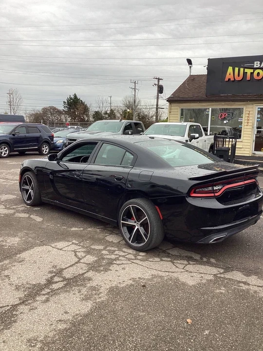 2017 Dodge Charger 7th Gen - Image 10 of 21