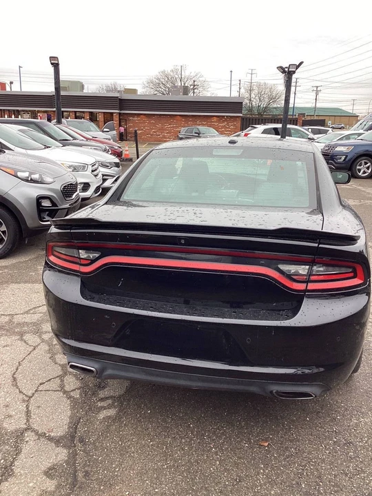 2017 Dodge Charger 7th Gen - Image 3 of 21