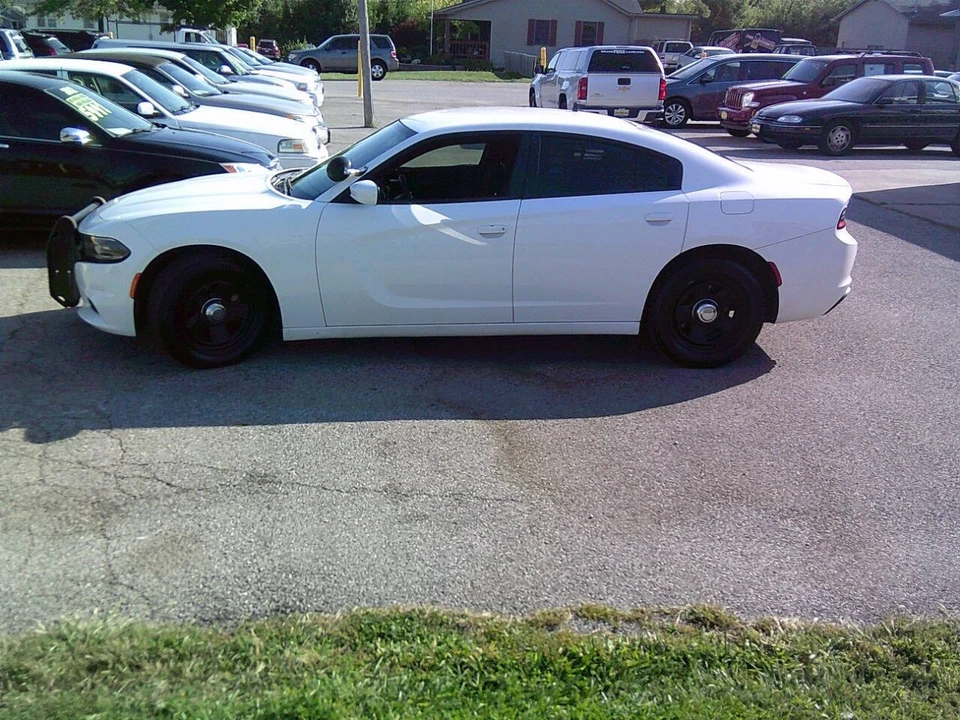 2017 Dodge Charger 7th Gen - Image 4 of 21