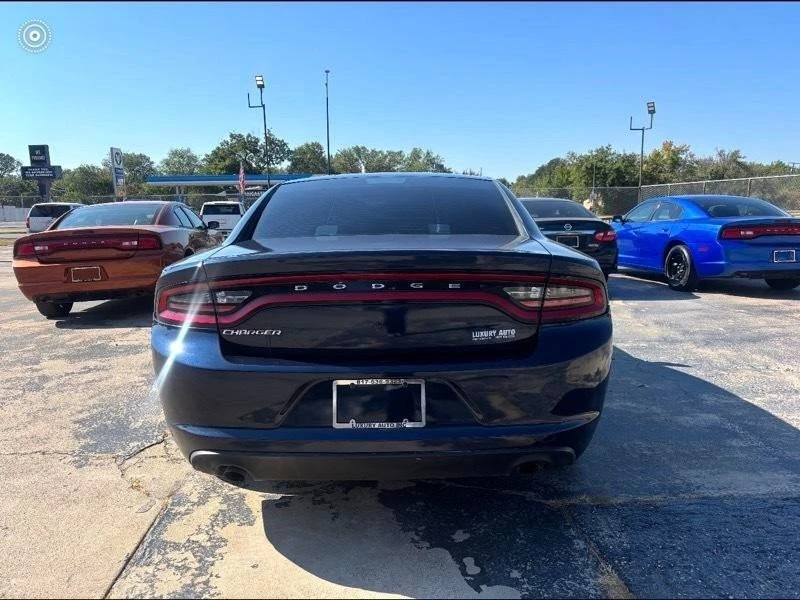 2017 Dodge Charger 7th Gen - Image 3 of 3