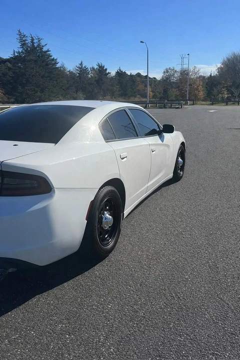 2017 Dodge Charger 7th Gen - Image 5 of 16
