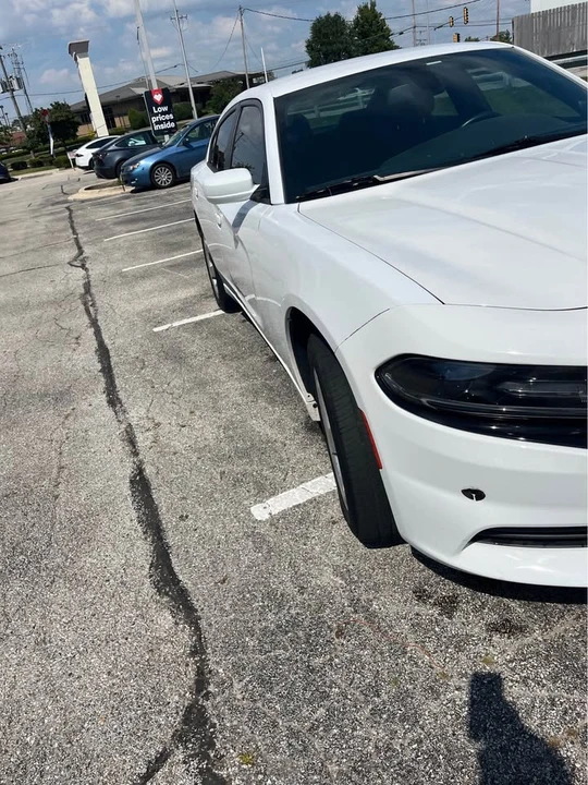 2017 Dodge Charger 7th Gen - Image 2 of 15