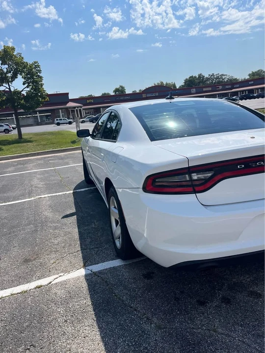 2017 Dodge Charger 7th Gen - Image 7 of 15
