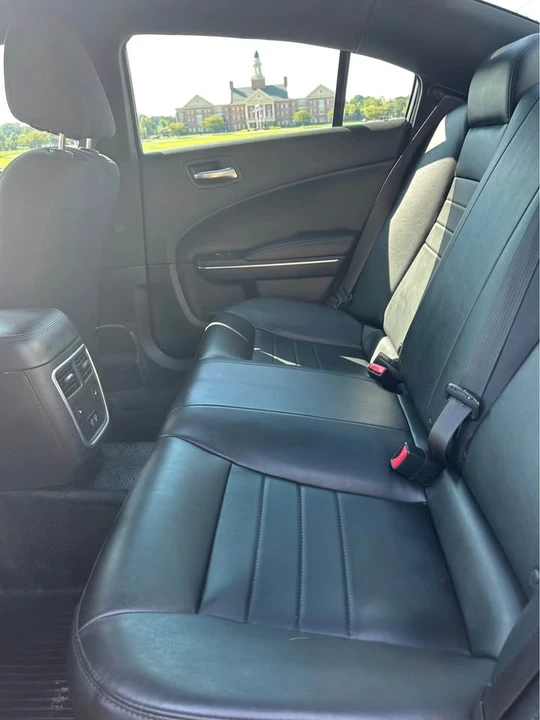 2017 Dodge Charger 7th Gen - Image 7 of 9