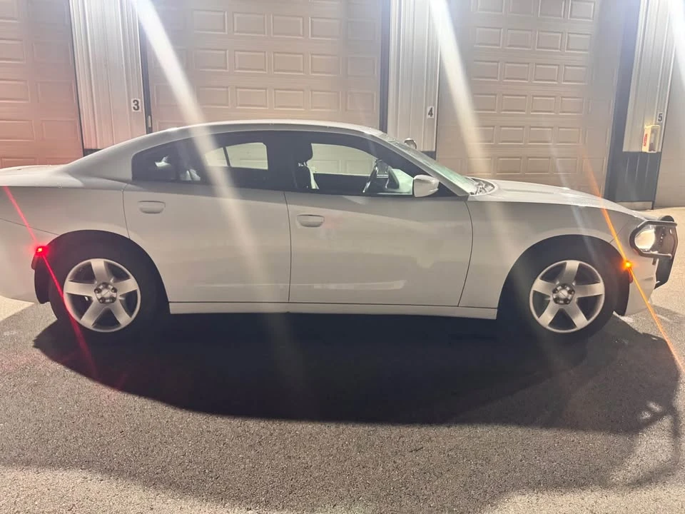 2017 Dodge Charger 7th Gen - Image 2 of 16