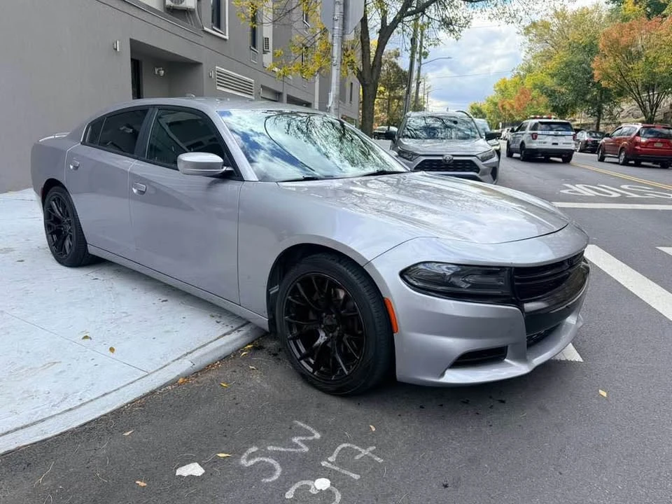 2017 Dodge Charger 7th Gen - Image 4 of 9