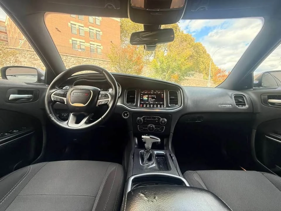2017 Dodge Charger 7th Gen - Image 6 of 9