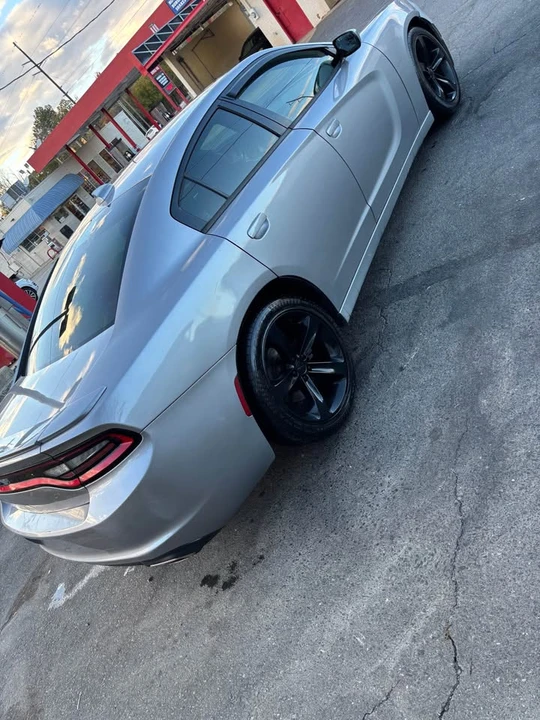 2017 Dodge Charger 7th Gen - Image 2 of 6