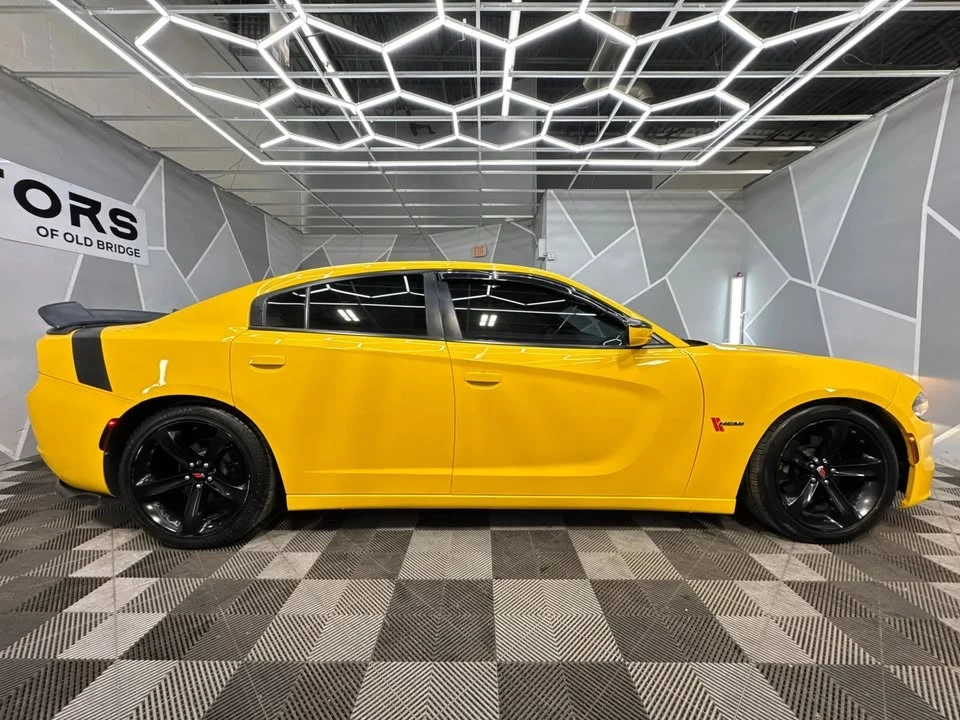 2017 Dodge Charger 7th Gen - Image 5 of 18