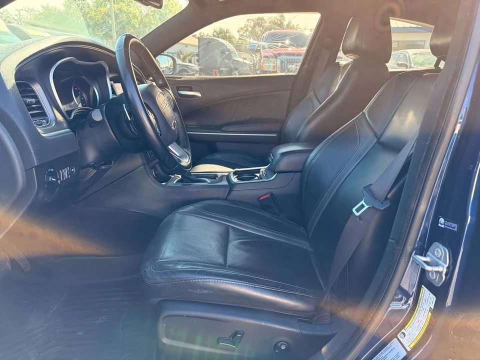 2017 Dodge Charger 7th Gen - Image 13 of 18
