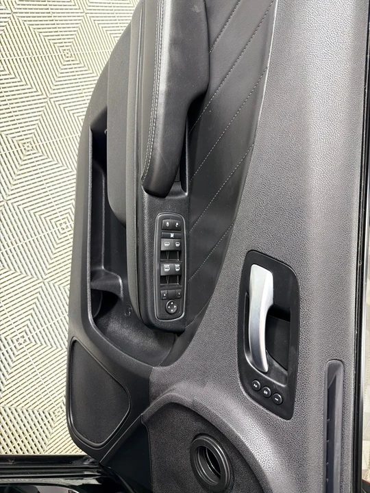 2017 Dodge Charger 7th Gen - Image 10 of 12