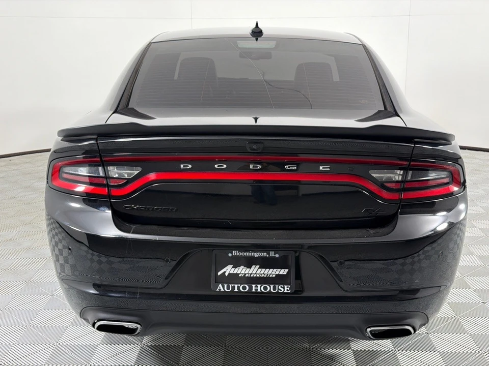 2017 Dodge Charger 7th Gen - Image 6 of 12