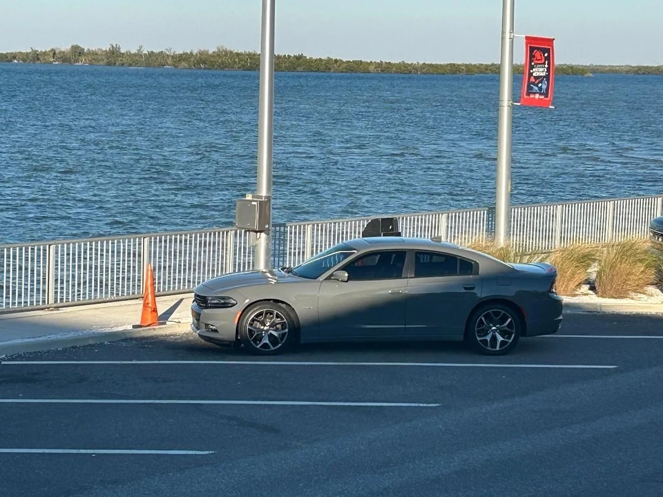 2017 Dodge Charger 7th Gen - Image 2 of 24