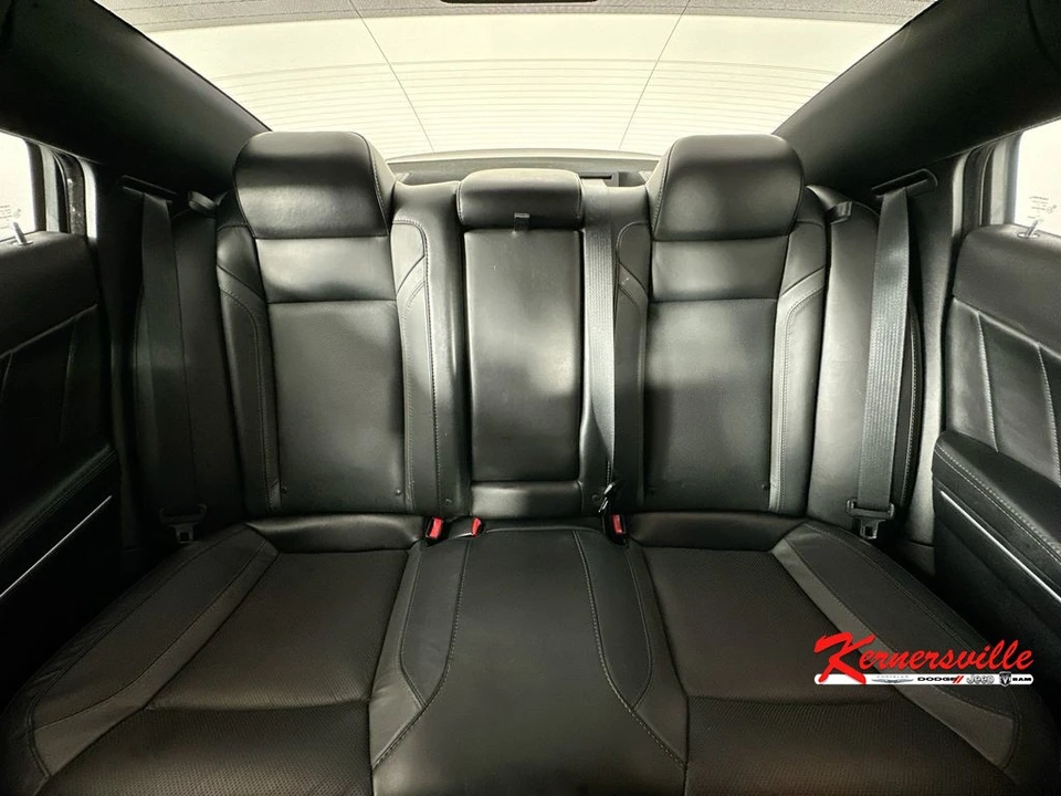 2017 Dodge Charger 7th Gen - Image 13 of 24