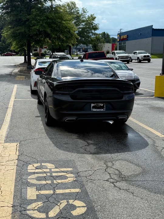2017 Dodge Charger 7th Gen - Image 6 of 9