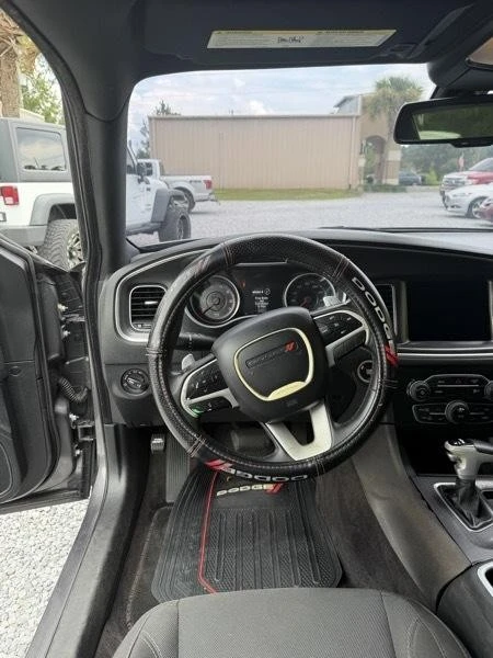2017 Dodge Charger 7th Gen - Image 11 of 13