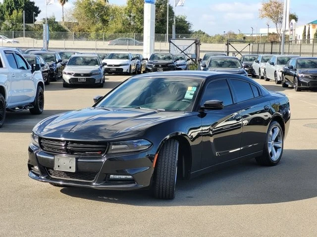2017 Dodge Charger 7th Gen - Image 9 of 12
