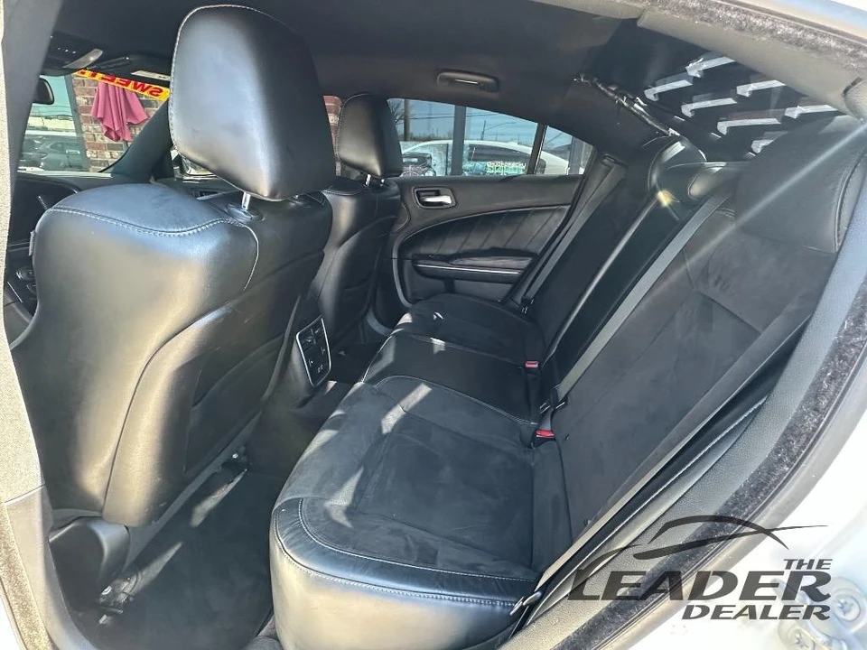 2017 Dodge Charger SRT & 392 7th Gen - Image 7 of 15