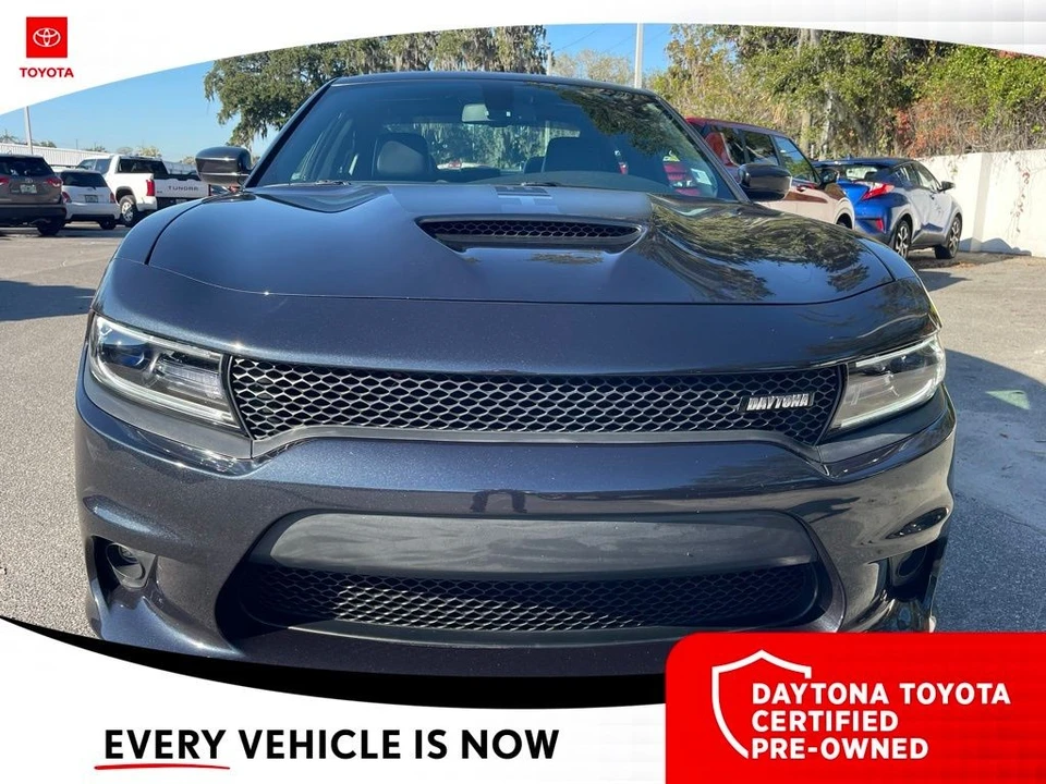 2017 Dodge Charger SRT & 392 7th Gen - Image 2 of 10