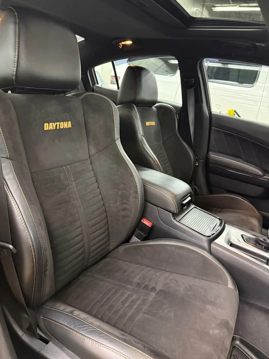 2017 Dodge Charger SRT Hellcat 7th Gen - Image 10 of 16