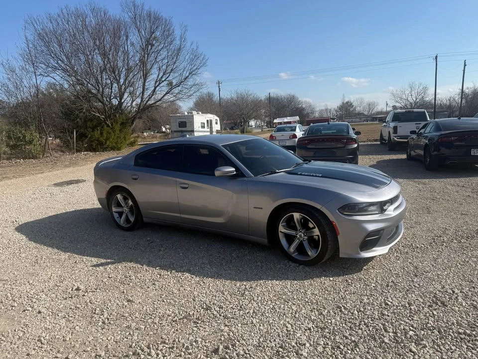 2017 Dodge Charger 7th Gen - Image 4 of 11