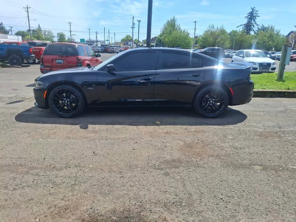 2017 Dodge Charger 7th Gen - Image 2 of 11