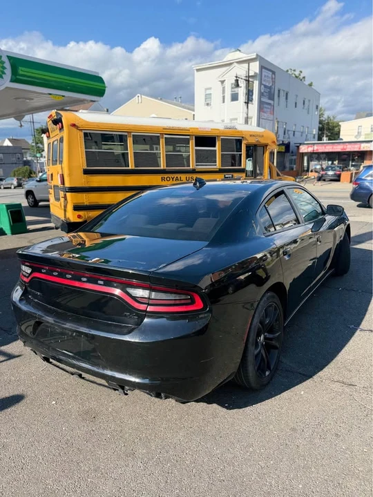 2017 Dodge Charger 7th Gen - Image 7 of 7