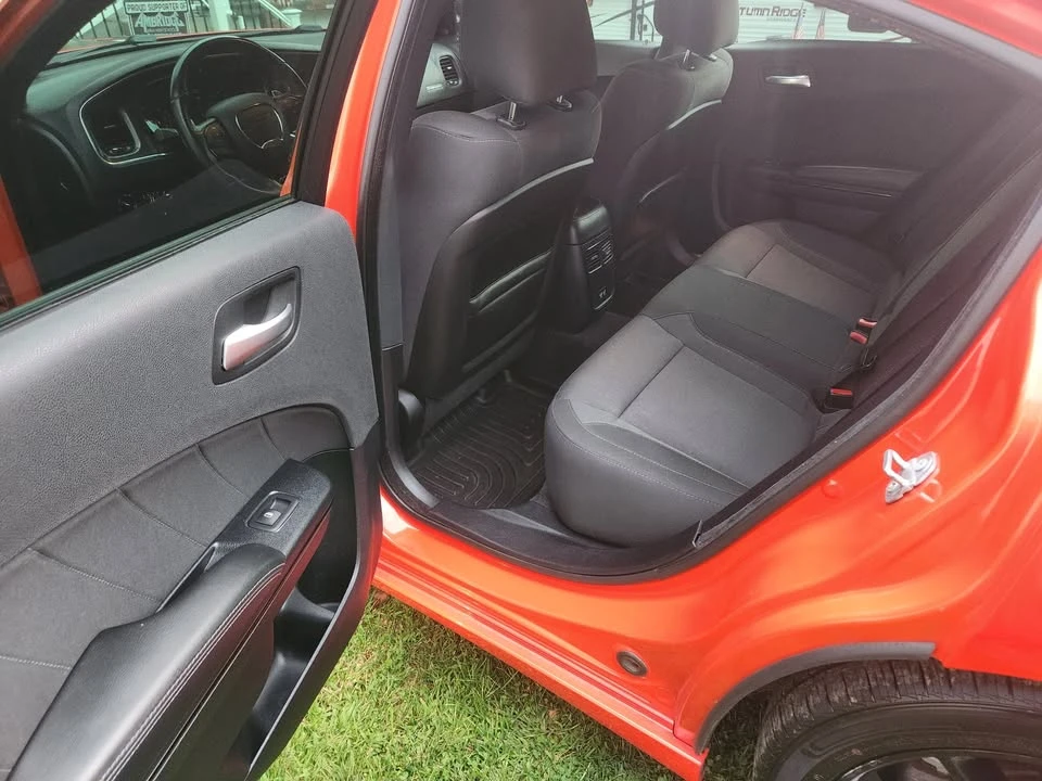 2017 Dodge Charger 7th Gen - Image 10 of 15