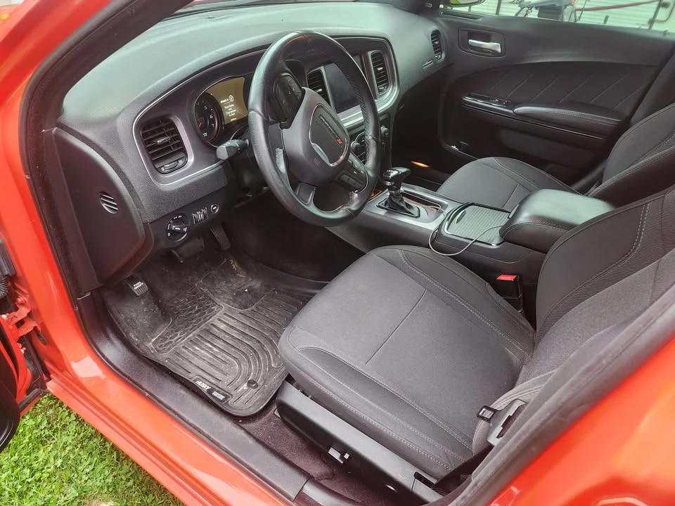 2017 Dodge Charger 7th Gen - Image 8 of 15