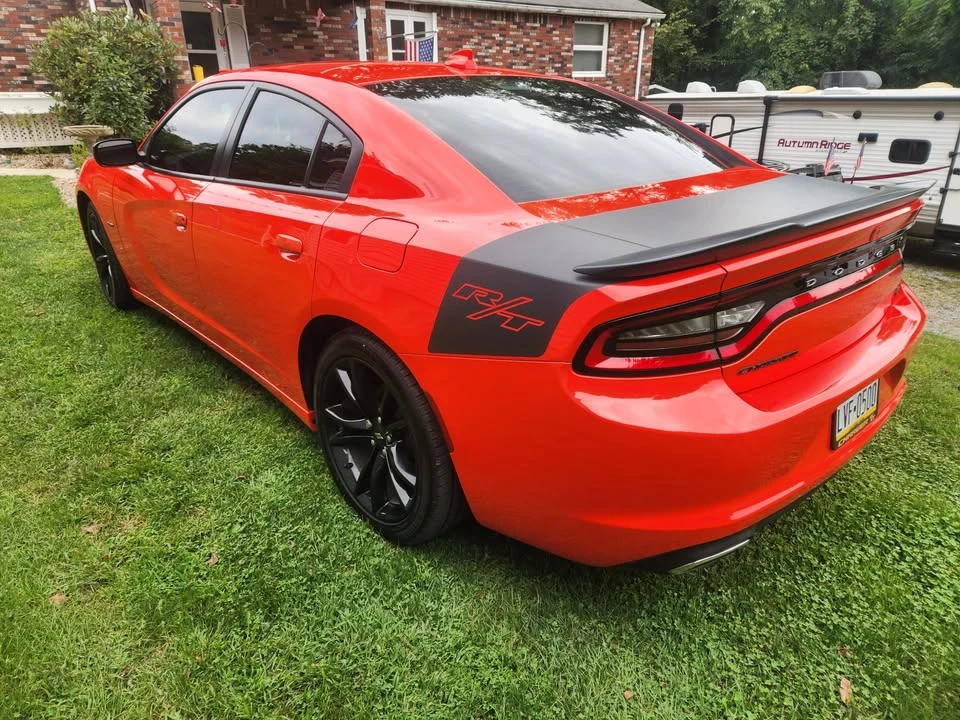 2017 Dodge Charger 7th Gen - Image 4 of 15
