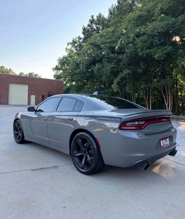 2017 Dodge Charger 7th Gen - Image 4 of 5