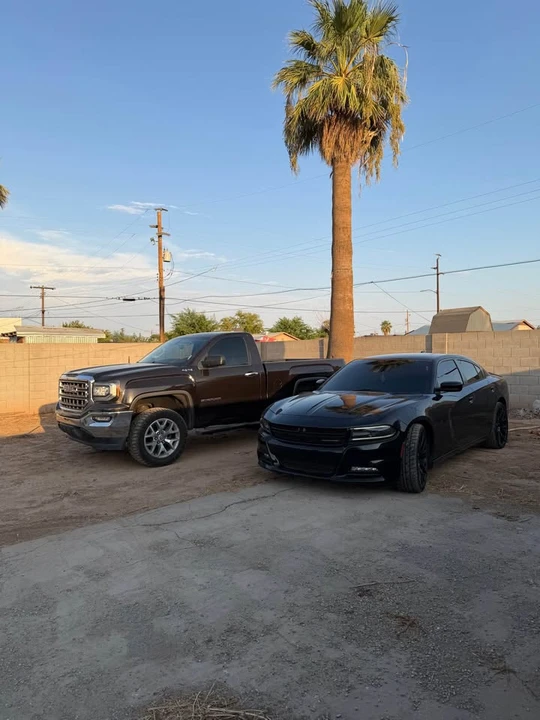 2017 Dodge Charger 7th Gen - Image 2 of 11
