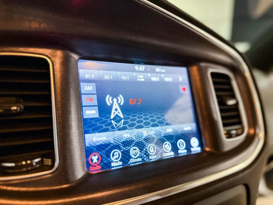 2017 Dodge Charger 7th Gen - Image 16 of 18