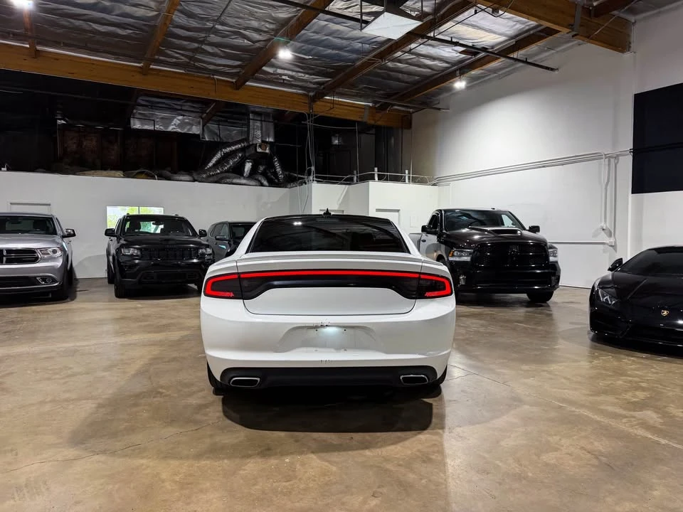 2017 Dodge Charger 7th Gen - Image 5 of 18