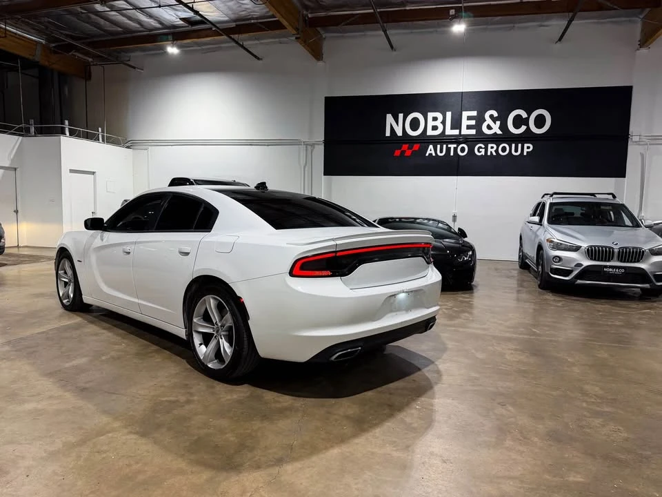 2017 Dodge Charger 7th Gen - Image 6 of 18