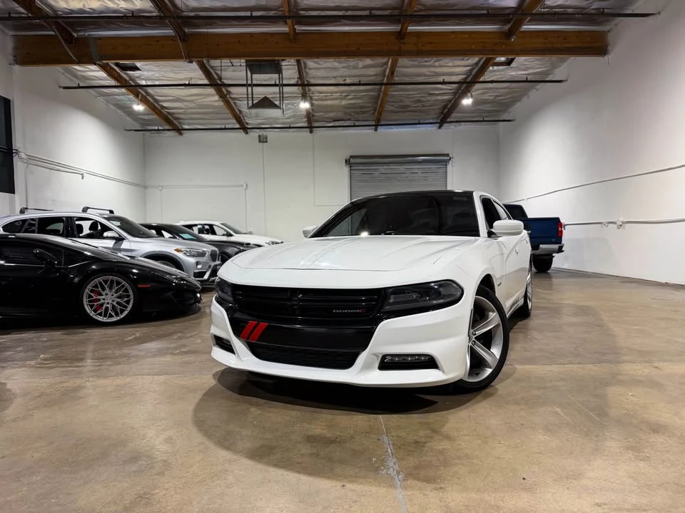 2017 Dodge Charger 7th Gen - Image 3 of 18