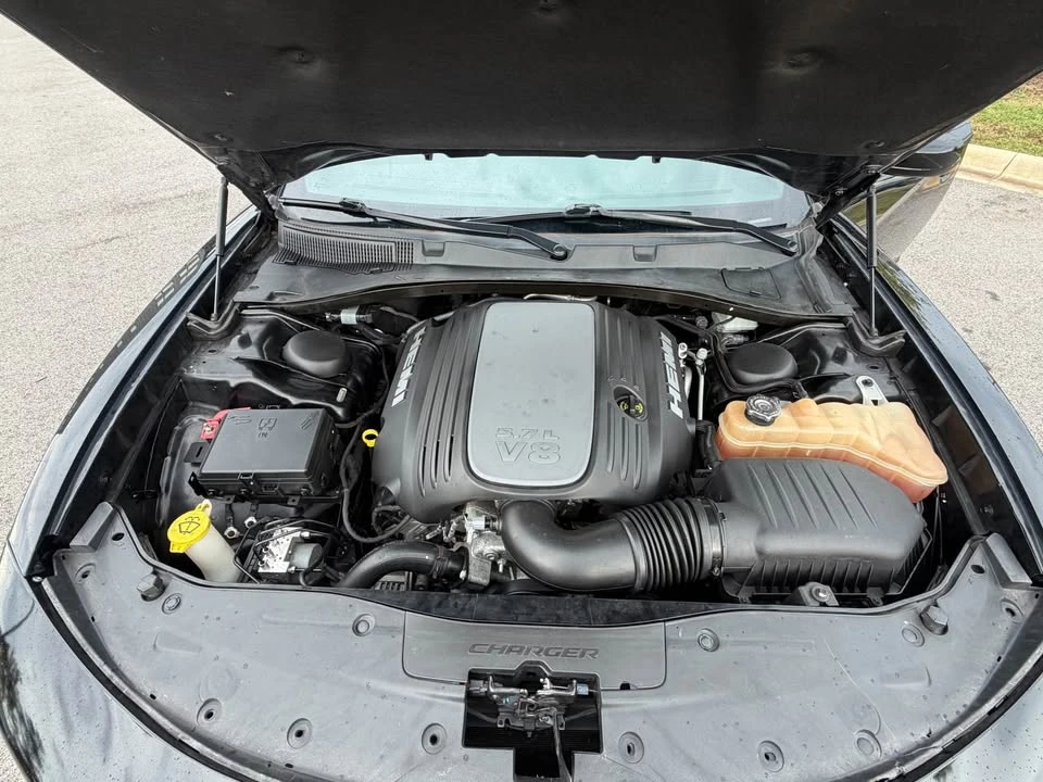 2017 Dodge Charger 7th Gen - Image 19 of 19