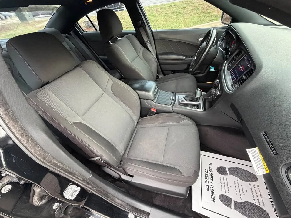 2017 Dodge Charger 7th Gen - Image 13 of 19