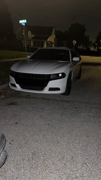 2017 Dodge Charger 7th Gen - Image 6 of 7