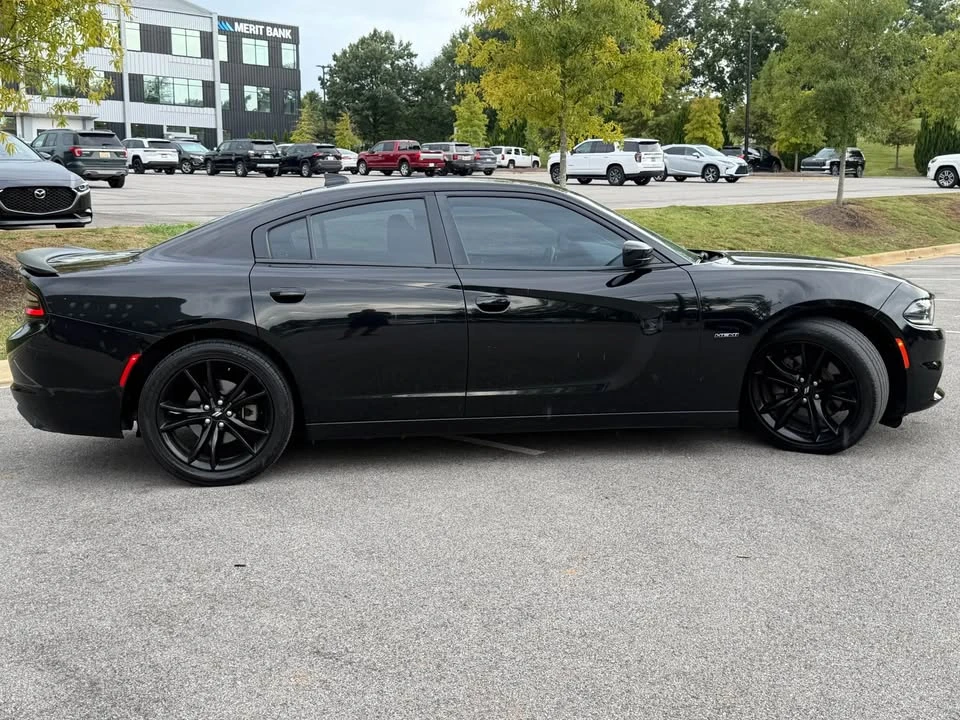 2017 Dodge Charger 7th Gen - Image 4 of 19