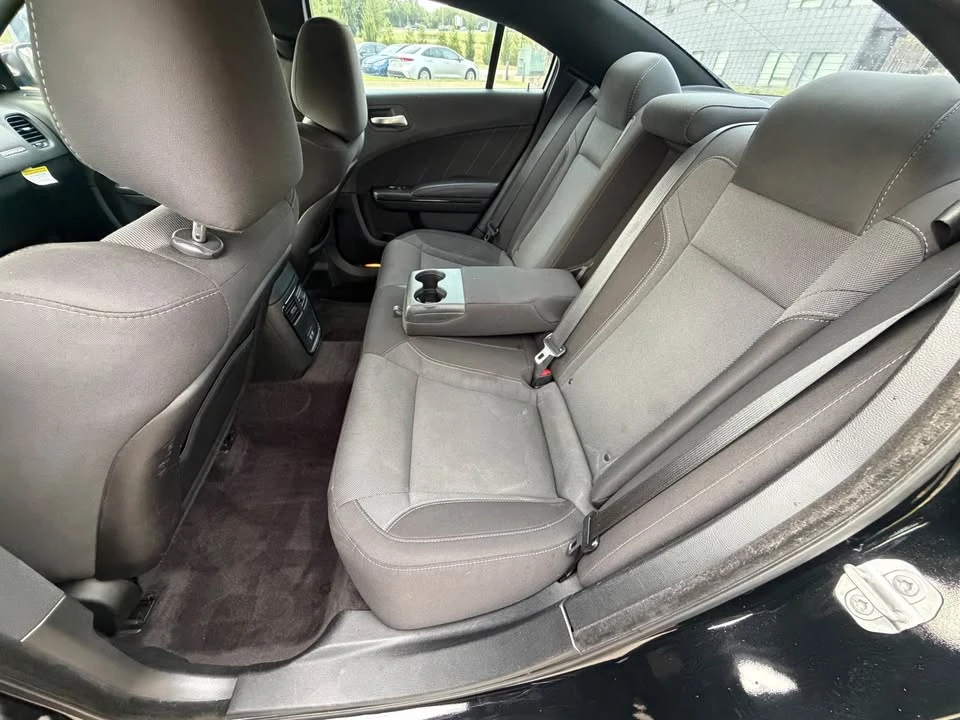 2017 Dodge Charger 7th Gen - Image 14 of 19